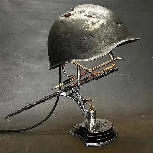 Maannesh™ Stahlhelm Helmet Table Lamp